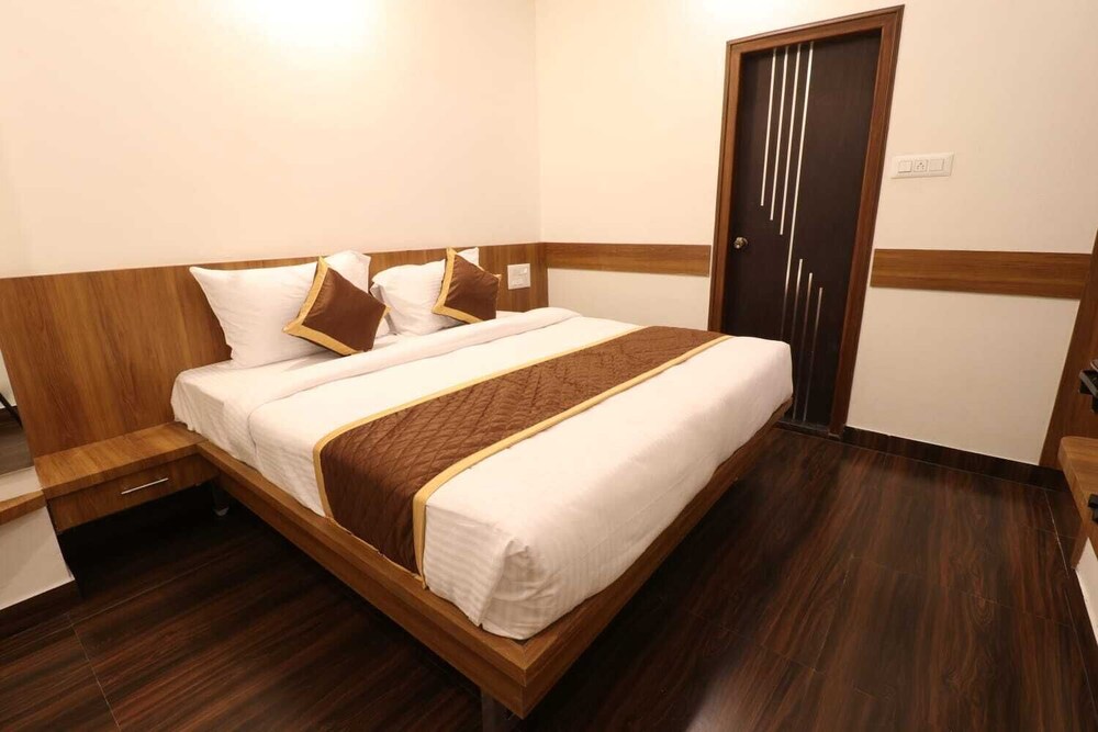 sepoy elite by yuvraj group of hotels