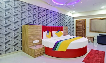 itsy hotels rk palace