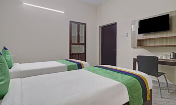 treebo trend lavish palms