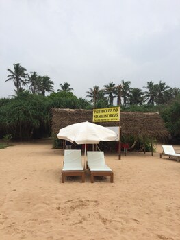 palm beach inn and sea shells cabanas