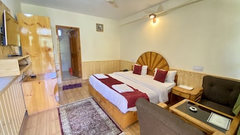 hotel purnima river view