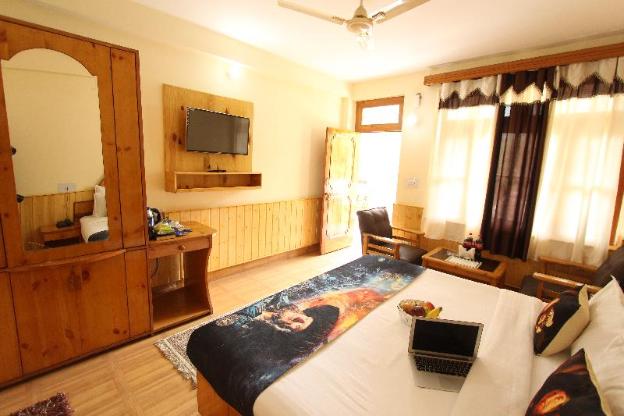 hotel purnima river view