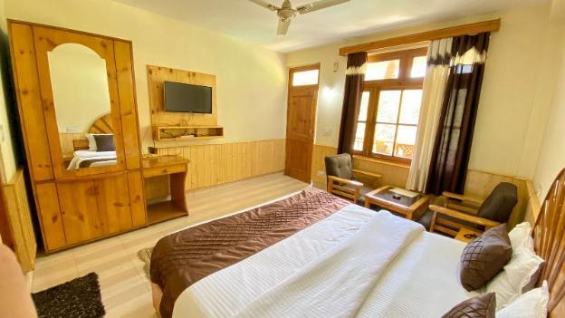 hotel purnima river view