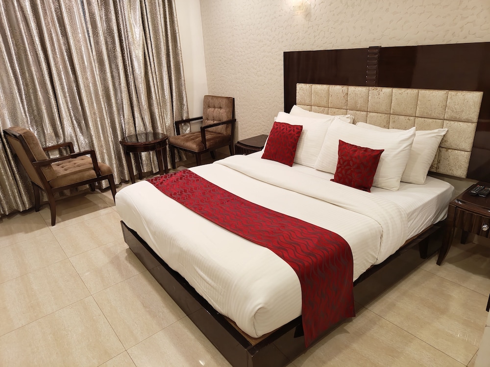 divine boutique hotel panchgani