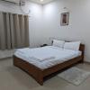 White Fern Stays,India>>Hyderabad,2.5 star