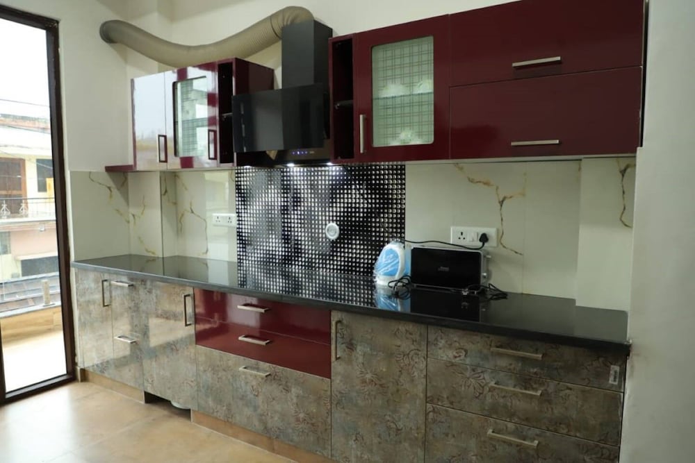 awsome property someone will love to live num001