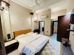 Ratnakar Bhawan - Heritage Homestay,Near Shivala Ghat,2 star