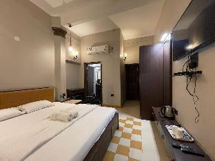 Ratnakar Bhawan - Heritage Homestay,Near Shivala Ghat,2 star