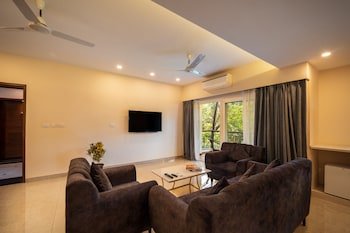 Evoke Premium Candolim North Goa,Goa>>Candolim,4 star