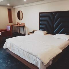 Hotel Ambrosia,Mumbai>>Kalyan,2.5 star
