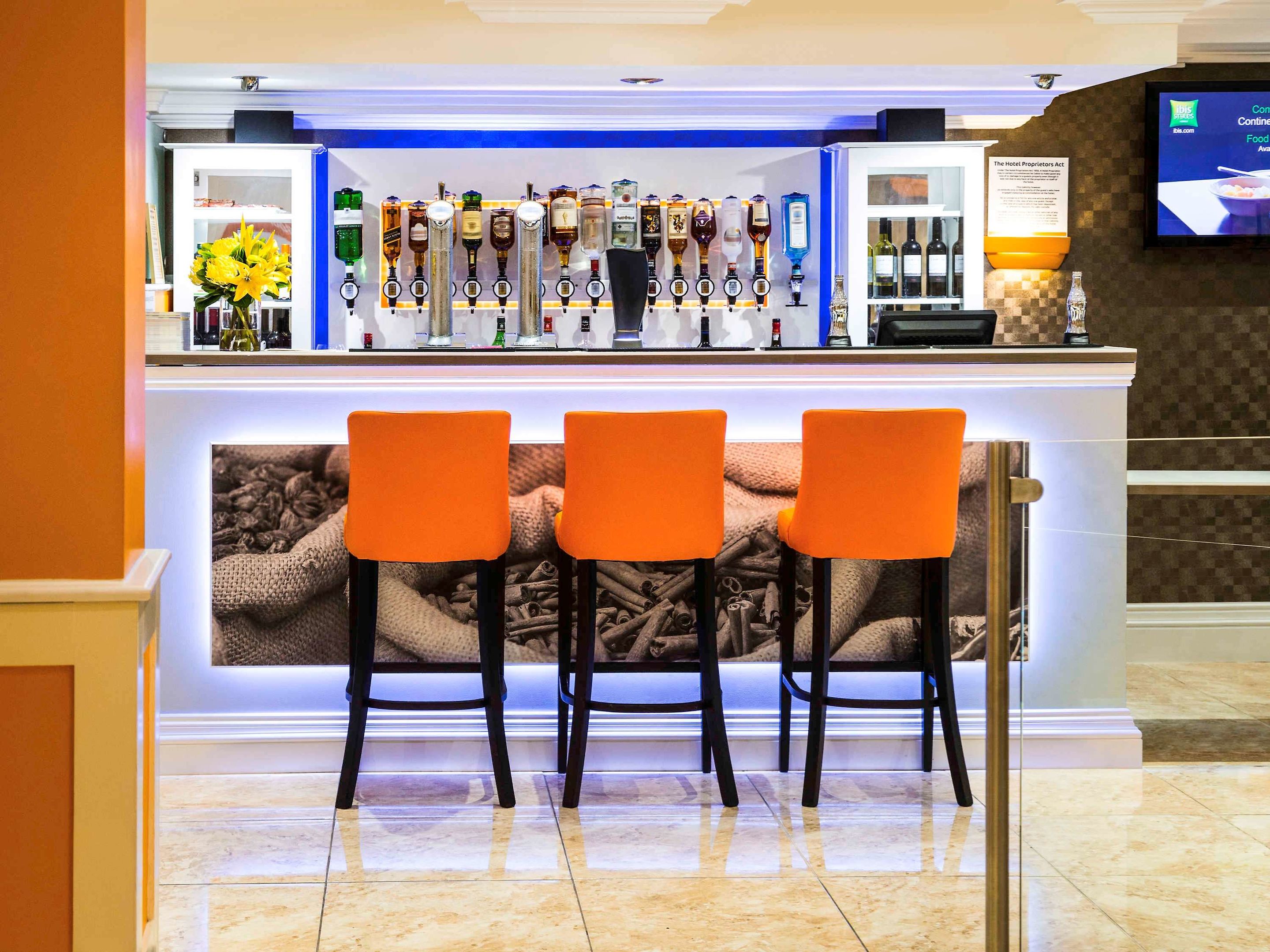 ibis styles reading centre
