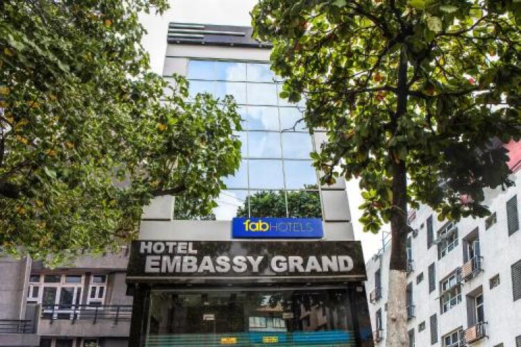 hotel embassy grand