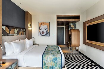 parallel hotel udaipur a member of radisson individuals