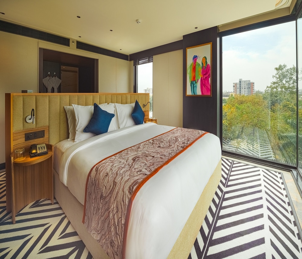 parallel hotel udaipur a member of radisson individuals