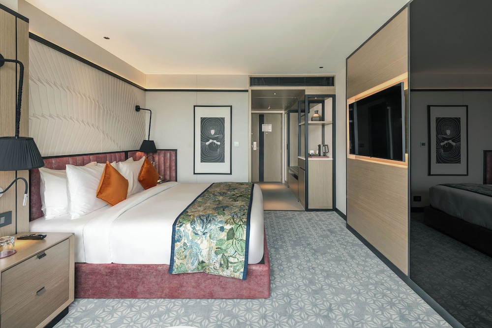 parallel hotel udaipur a member of radisson individuals