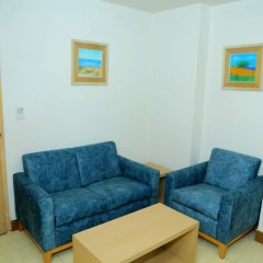 Sk Klyde Grand Hotel,Sector 23,4 star