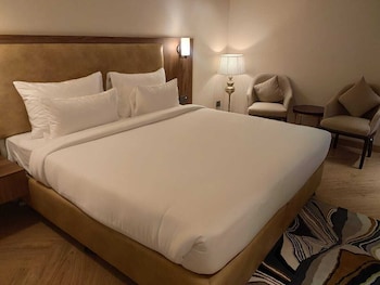 udman by ferns n petals gurugram