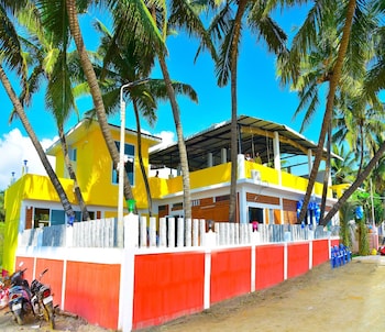 harmoney beach resort