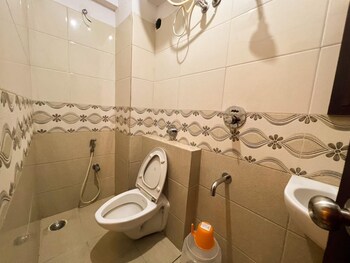 hotel intourist by agira hotel