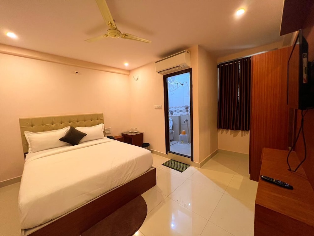 hotel intourist by agira hotel