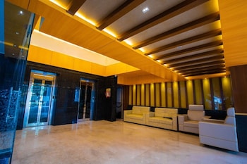 Hotel Vijayarani,,3 star