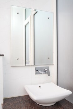 lime tree luxury 3bhk serviced apartment