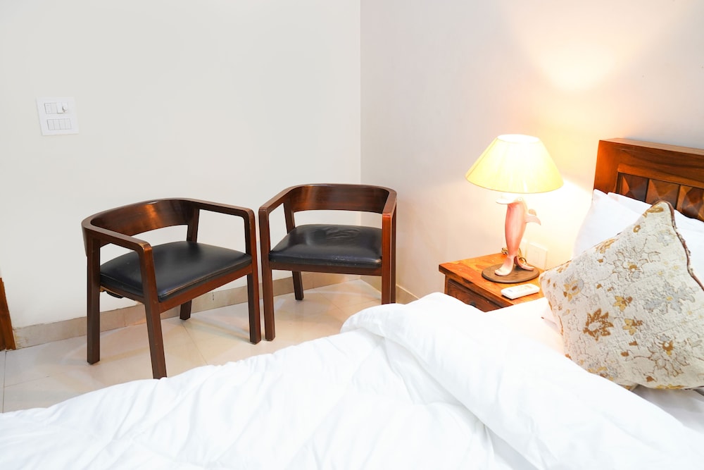 lime tree luxury 3bhk serviced apartment