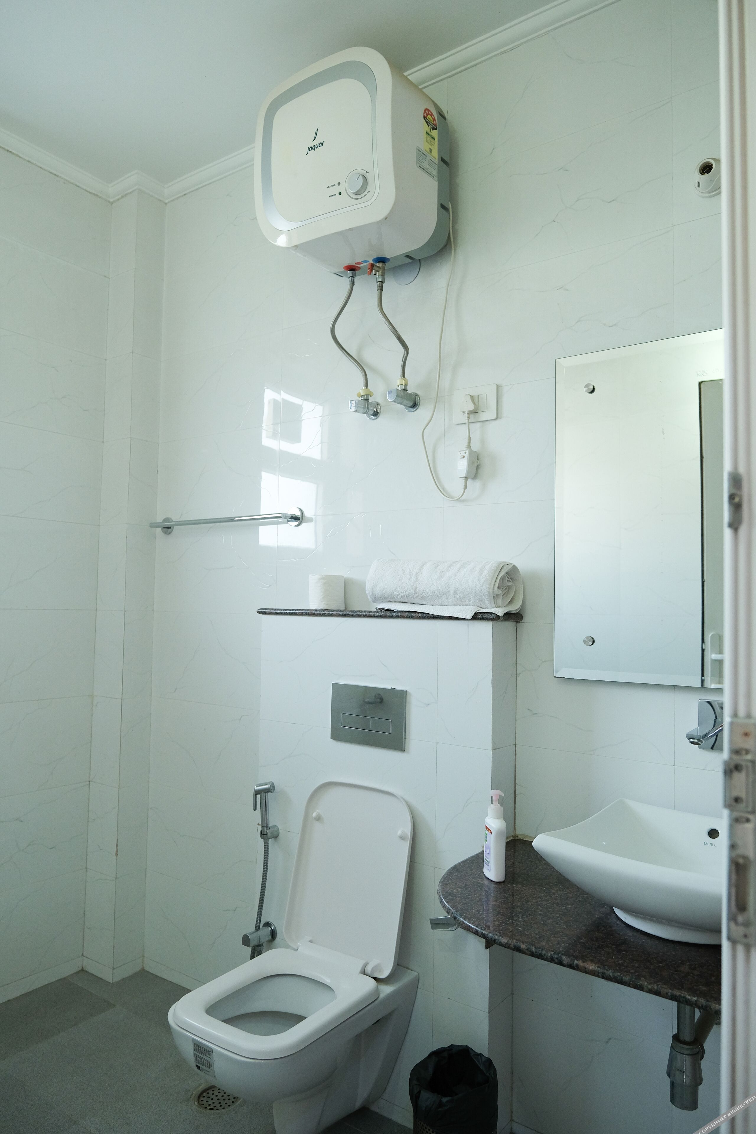 lime tree luxury 3bhk serviced apartment