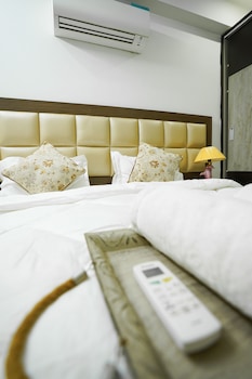 lime tree 2bhk serviced apartment