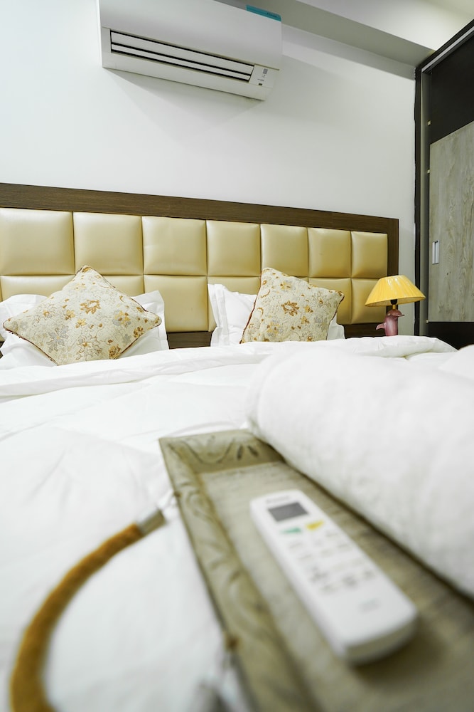 lime tree 2bhk serviced apartment