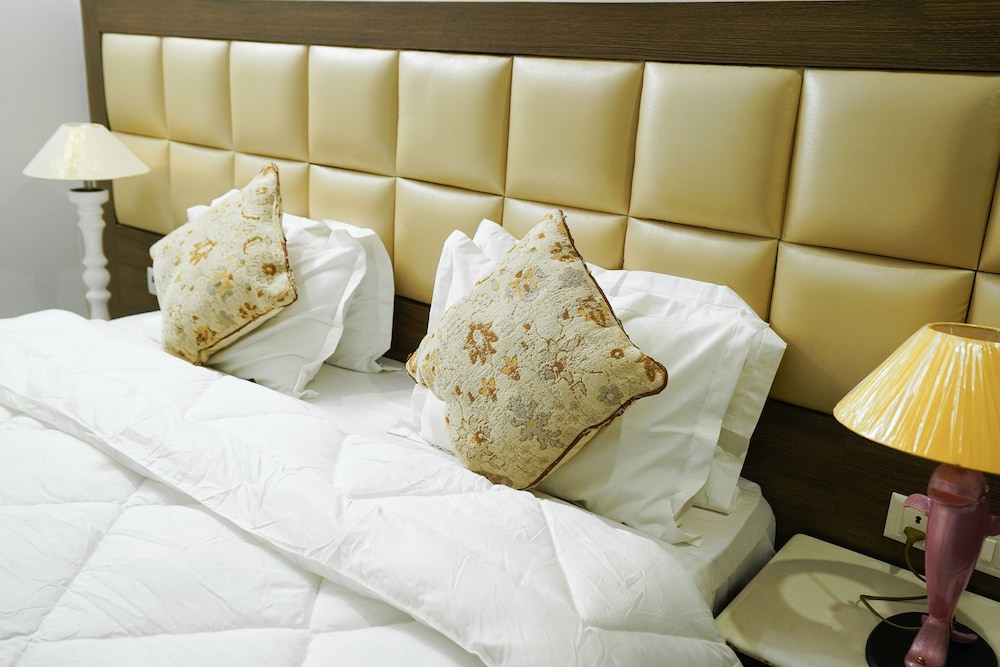 lime tree 2bhk serviced apartment