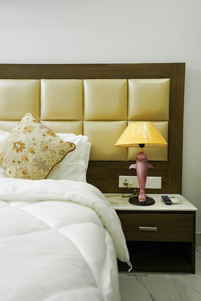 lime tree 2bhk serviced apartment