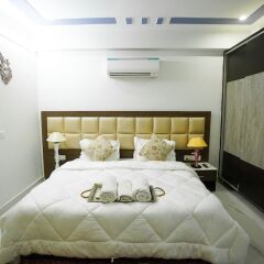 Lime Tree 2Bhk Serviced Apartment,India>>Gurugram,3 star