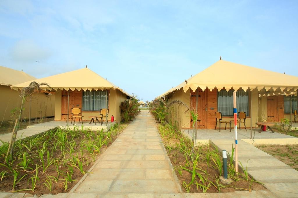 the fern seaside luxurious tent resort diu