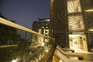 the pristine hotel kanpur