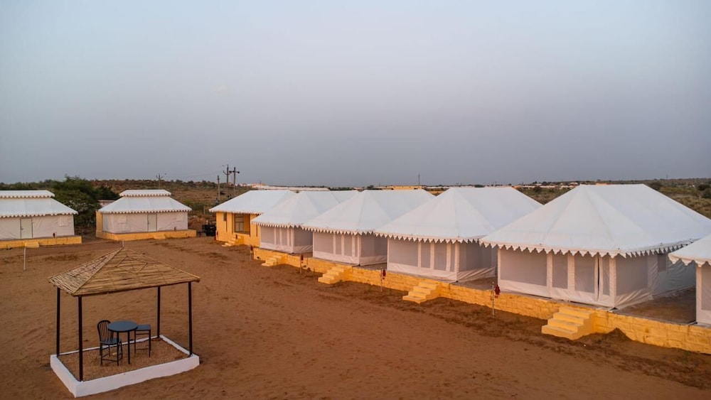 desert safari camping jaisalmer