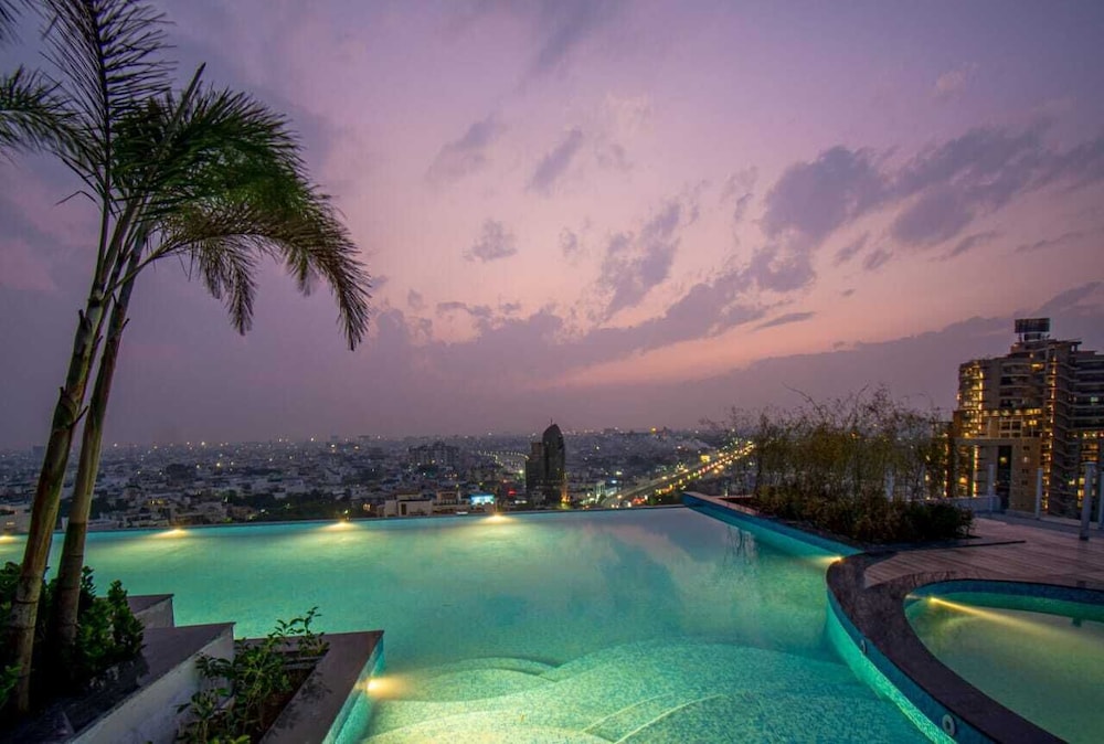 the fern habitat jaipur