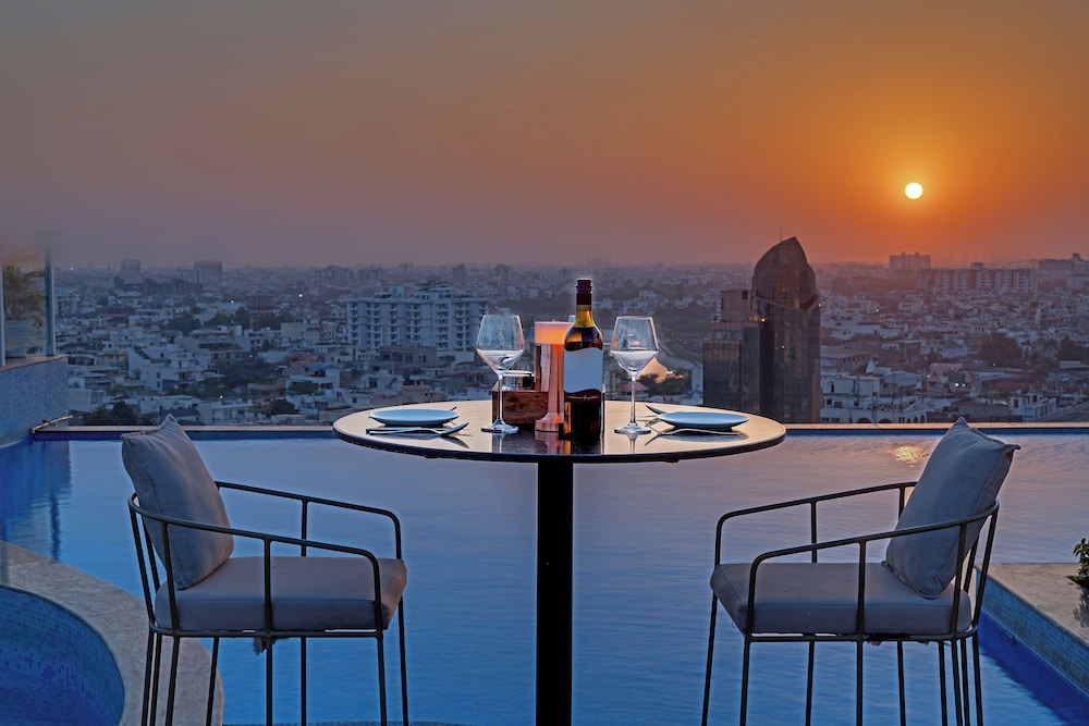 the fern habitat jaipur