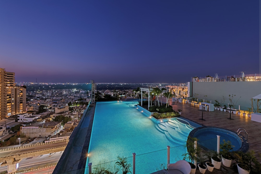 the fern habitat jaipur