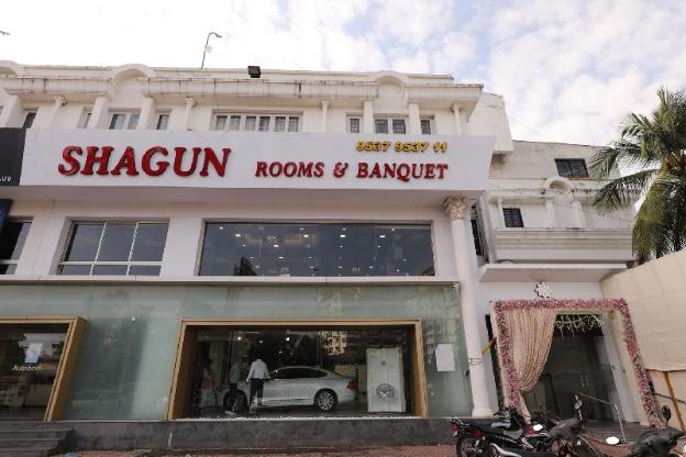 hotel shagun rooms and banquet surat