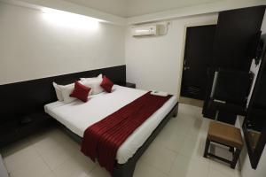 hotel shagun rooms and banquet surat