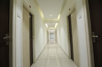 hotel shagun rooms and banquet surat