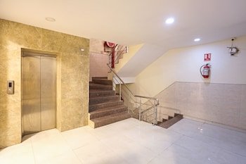 hotel paras delhi airport