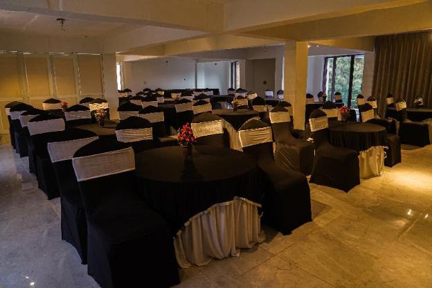 montrose 11 boutique