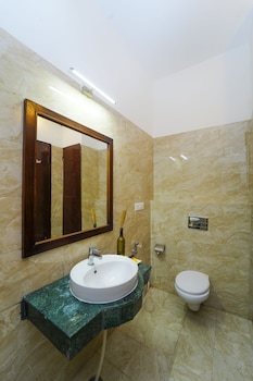 montrose 11 boutique