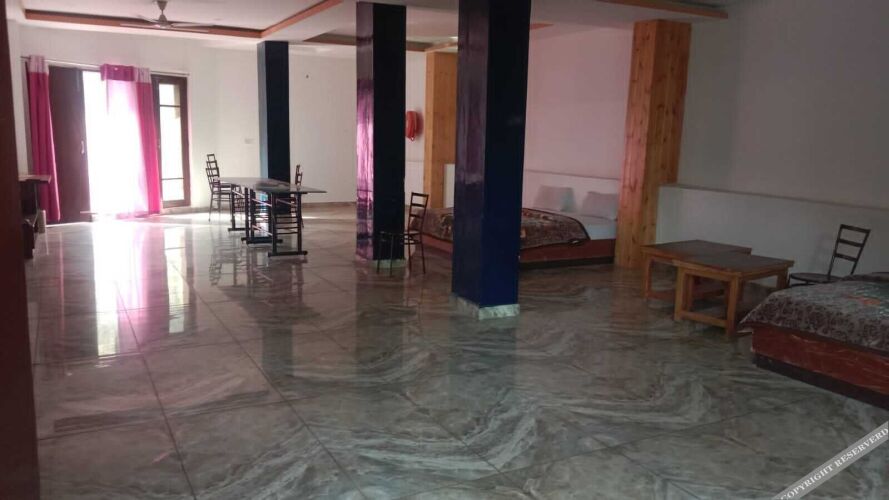 montrose 11 boutique