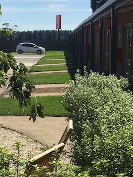 Ballarat Colonial Motor Inn & Apartments,Goldfields>>Ballarat,3 star