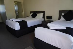 Dooleys Springsure Tavern And Motel,Queensland>>Springsure,4 star