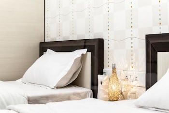 Simi International - The Imperial,New Town>>Kolkata,3 star