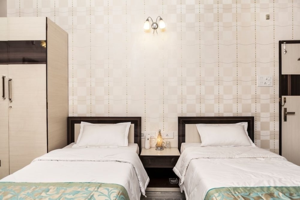 simi international the imperial